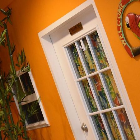 Beverly'S Oasis Suites Scarborough Esterno foto